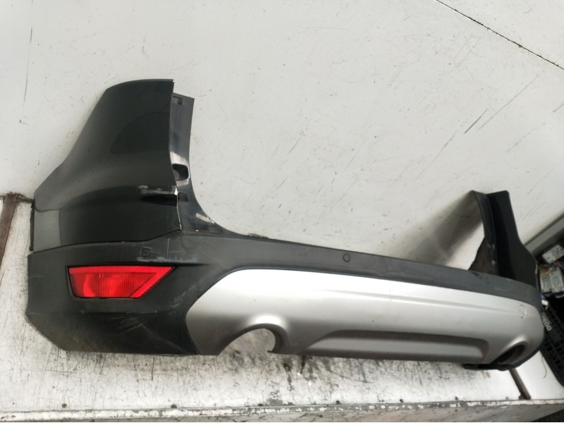 Recambio de paragolpes trasero para ford kuga (cbs) trend referencia OEM IAM   