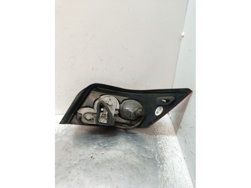 Recambio de piloto trasero izquierdo para renault megane ii coupé-cabriolet (em0/1_) 1.9 dci referencia OEM IAM   2006