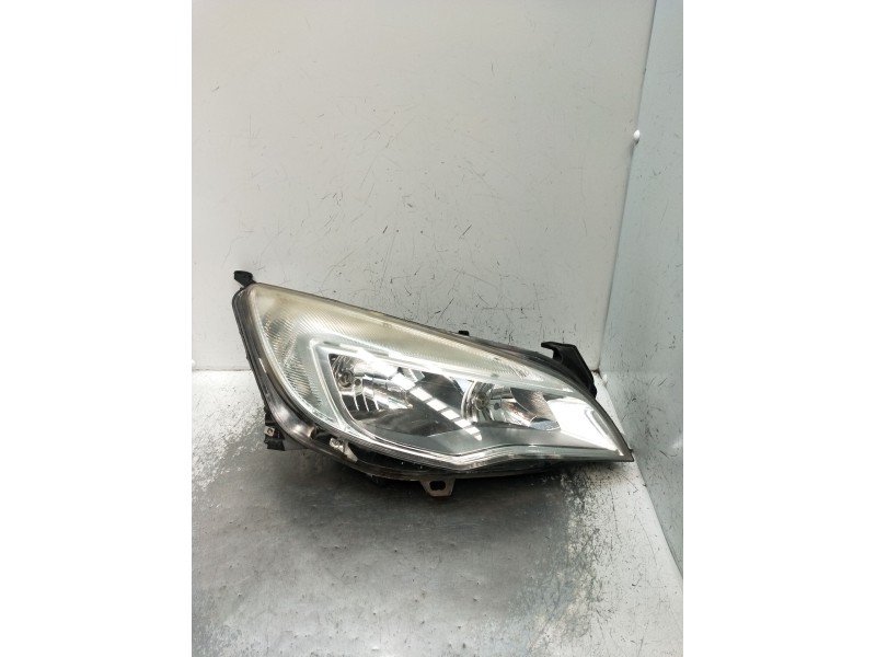 Recambio de faro derecho para opel astra j (p10) 1.4 turbo (68) referencia OEM IAM 13523647RH 1EG01001102 2010