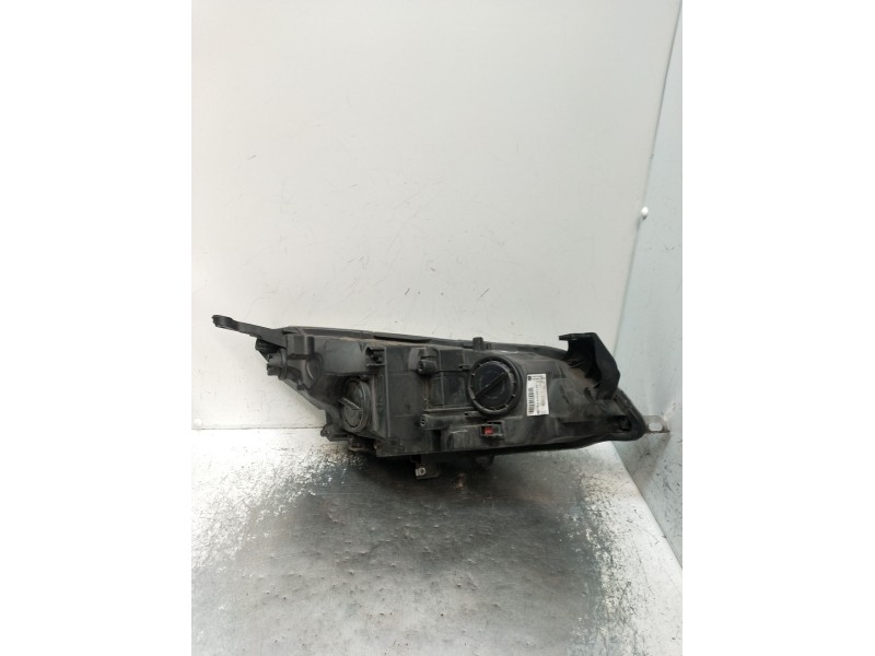 Recambio de faro izquierdo para opel astra j (p10) 1.4 turbo (68) referencia OEM IAM 13253646LH 1EG01001101 2010