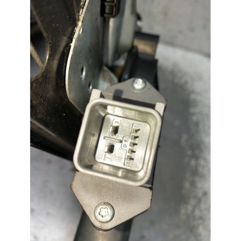 Recambio de elevalunas delantero izquierdo para opel astra j (p10) 1.4 turbo (68) referencia OEM IAM  5P 2010