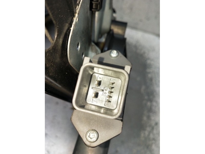 Recambio de elevalunas delantero izquierdo para opel astra j (p10) 1.4 turbo (68) referencia OEM IAM  5P 2010