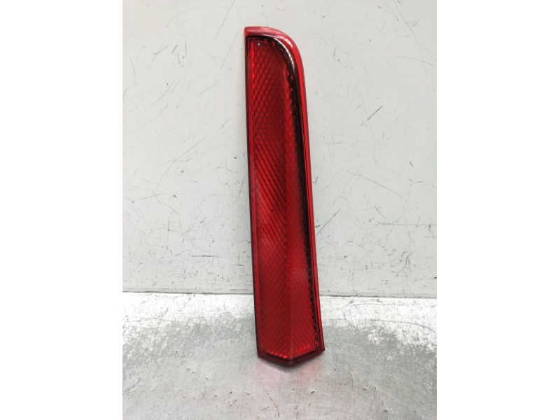 Recambio de piloto trasero derecho interior para nissan note (e11, ne11) 1.5 dci referencia OEM IAM   2006