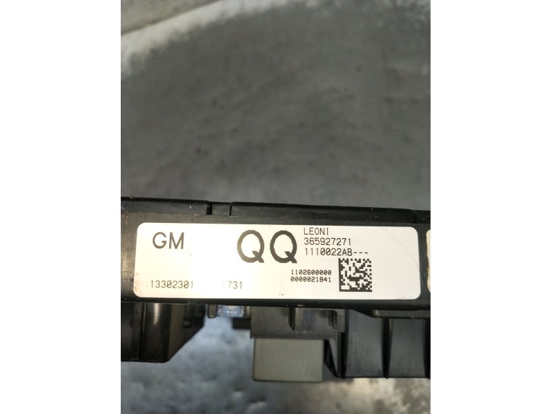 Recambio de caja reles / fusibles para opel astra j (p10) 1.4 turbo (68) referencia OEM IAM 365927271 1110022AB 13302301 2010