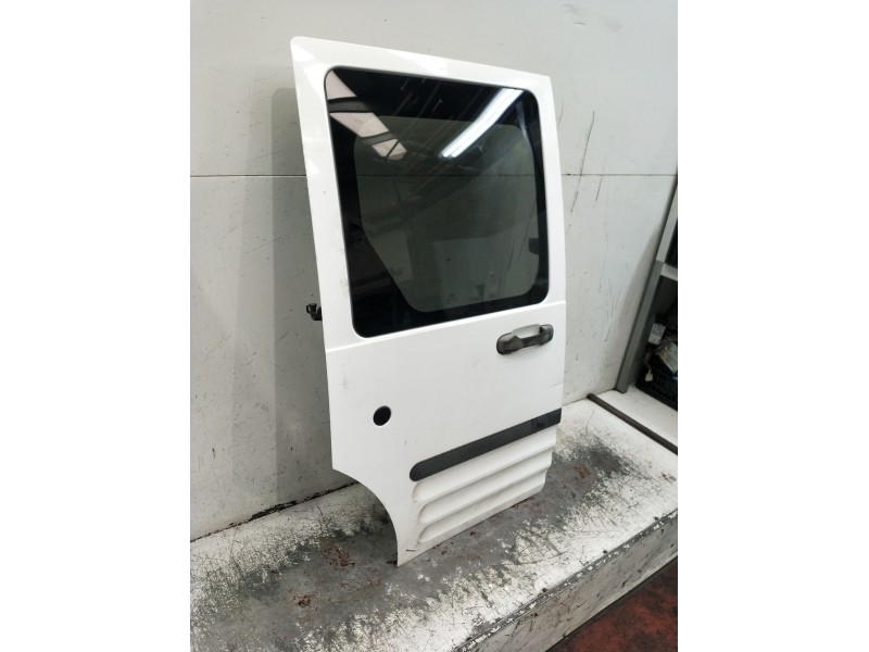 Recambio de puerta lateral corredera derecha para ford tourneo connect 1.8 tdci referencia OEM IAM  5P 2008