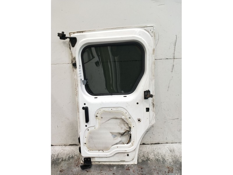 Recambio de puerta lateral corredera derecha para ford tourneo connect 1.8 tdci referencia OEM IAM  5P 2008