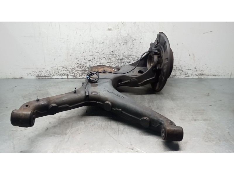 Recambio de mangueta trasera izquierda para mercedes-benz vito / mixto furgoneta (w639) 109 cdi (639.601, 639.603, 639.605) refe