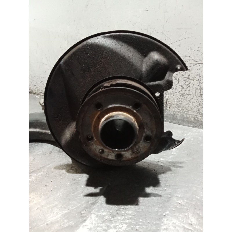Recambio de mangueta trasera izquierda para mercedes-benz clase e (w123) berlina+coupe d 200 referencia OEM IAM   76