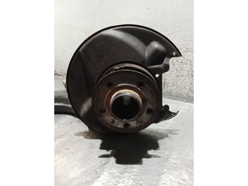 Recambio de mangueta trasera izquierda para mercedes-benz clase e (w123) berlina+coupe d 200 referencia OEM IAM   76