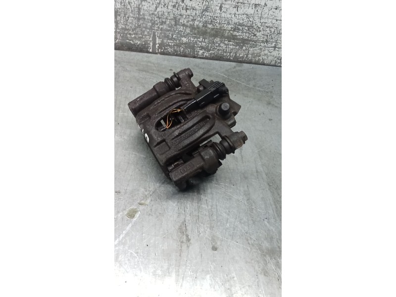 Recambio de pinza freno trasera derecha para mercedes-benz vito / mixto furgoneta (w639) 109 cdi (639.601, 639.603, 639.605) ref
