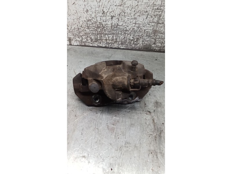 Recambio de pinza freno delantera derecha para ford tourneo connect 1.8 tdci referencia OEM IAM  ATE 08