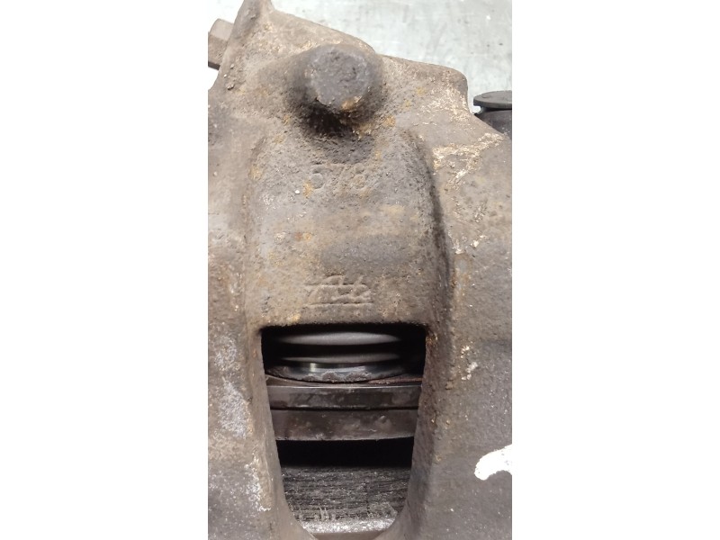 Recambio de pinza freno delantera derecha para ford tourneo connect 1.8 tdci referencia OEM IAM  ATE 08