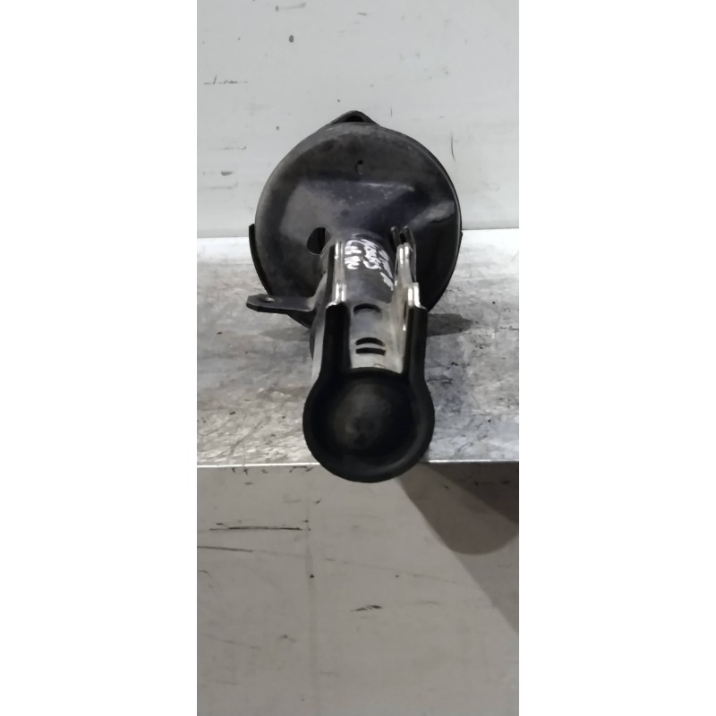 Recambio de amortiguador trasero derecho para toyota avensis berlina (t 22) 1.6 luna (5-ptas.) referencia OEM IAM   