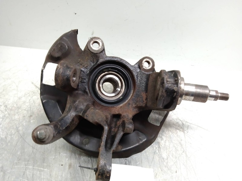 Recambio de mangueta delantera derecha para nissan primera berl./familiar (p10/w10) 1.6 16v cat referencia OEM IAM    Recambio de mangueta delantera derecha para nissan primera berl./familiar (p10/w10) 1.6 16v cat referencia OEM IAM