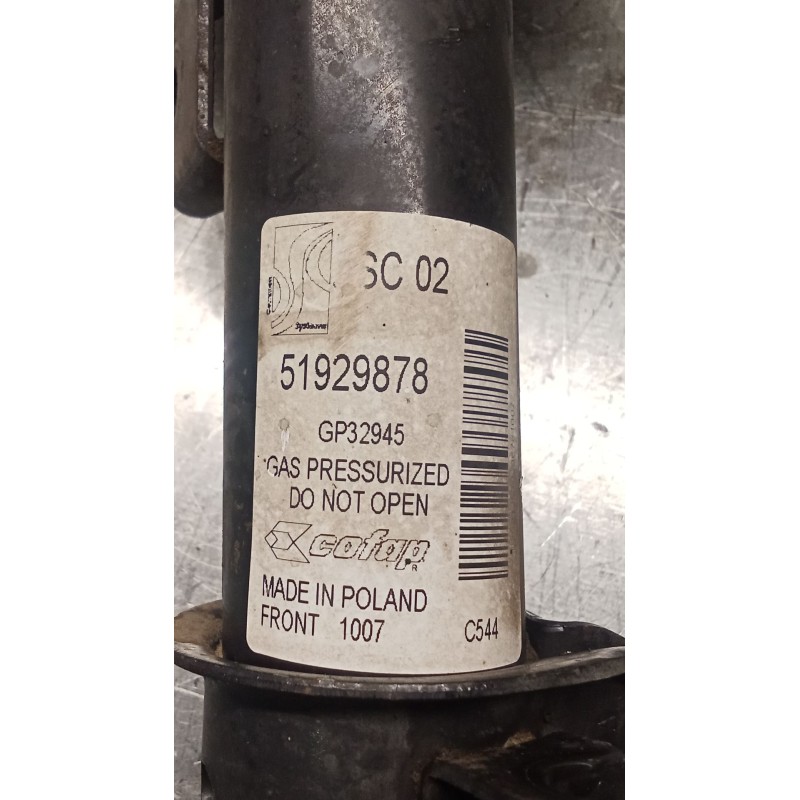Recambio de amortiguador delantero izquierdo para citroën nemo furgoneta/monovolumen (aa_) 1.3 bluehdi 80 referencia OEM IAM 519