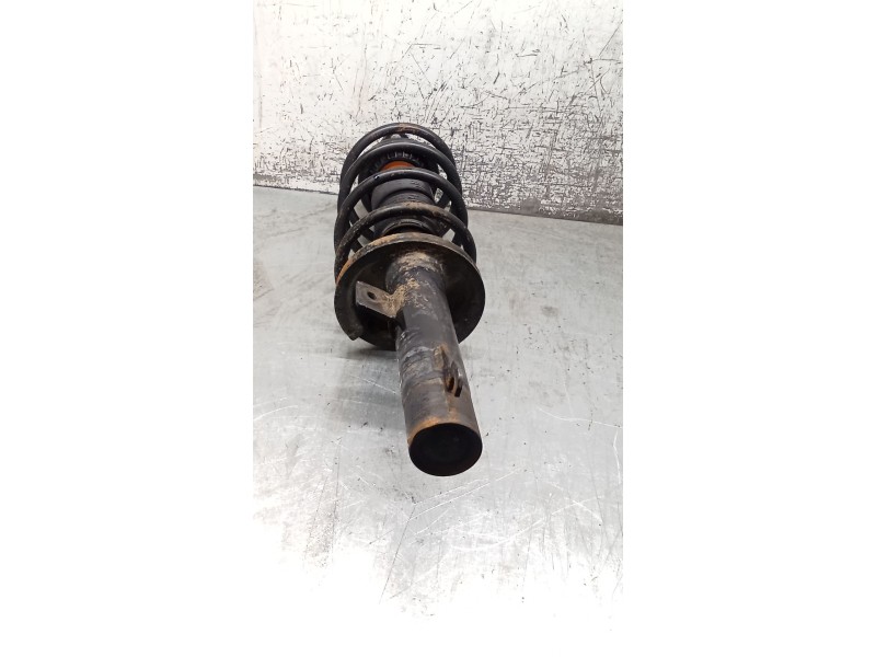 Recambio de amortiguador delantero izquierdo para ford tourneo connect 1.8 tdci referencia OEM IAM 2T1418058BP  08