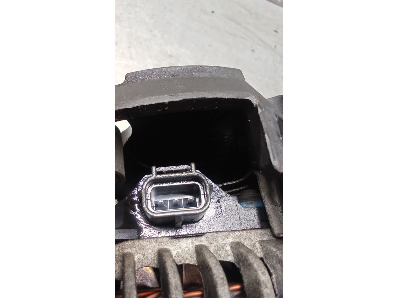 Recambio de alternador para ford tourneo connect 1.8 tdci referencia OEM IAM 2T1UCF  08