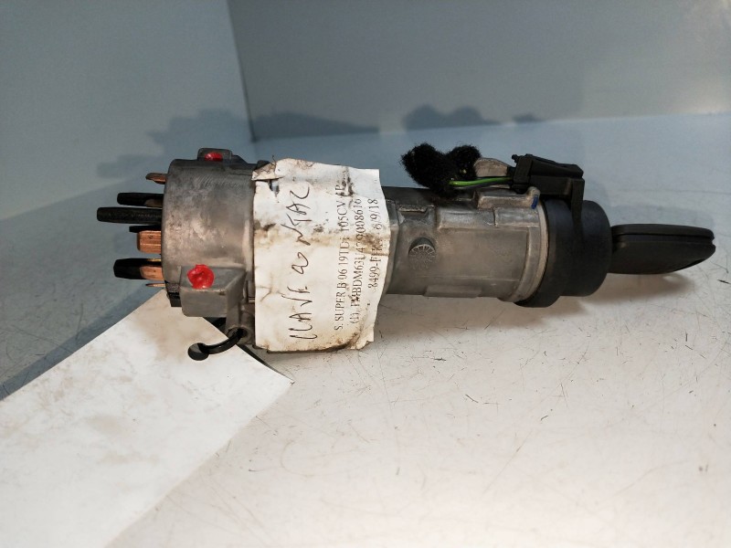 Recambio de conmutador de arranque para skoda superb (3u4) 1.9 tdi referencia OEM IAM 4B0905851Q  