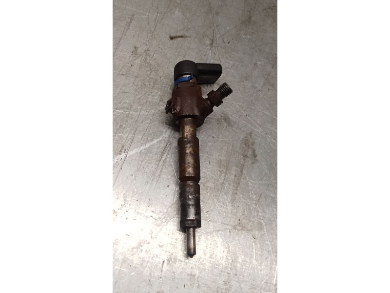 Recambio de inyector para ford tourneo connect 1.8 tdci referencia OEM IAM 7T1Q9F593AB  CONTINENTAL