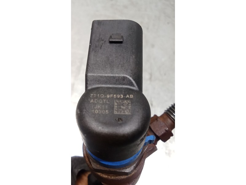 Recambio de inyector para ford tourneo connect 1.8 tdci referencia OEM IAM 7T1Q9F593AB  CONTINENTAL