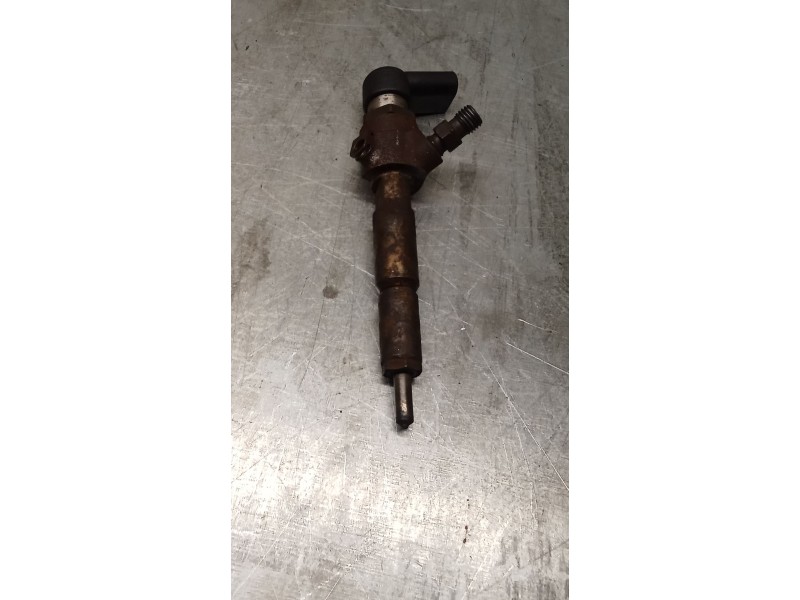 Recambio de inyector para ford tourneo connect 1.8 tdci referencia OEM IAM 7T1Q9F593AB  CONTINENTAL