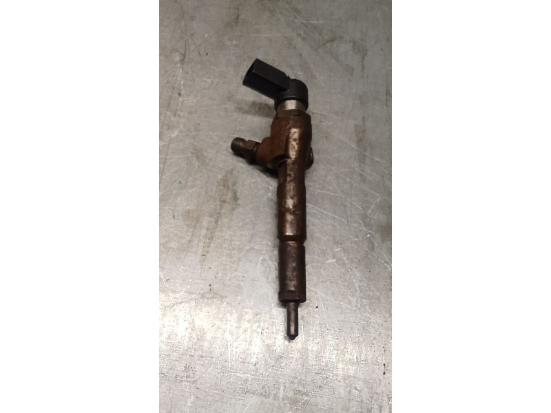 Recambio de inyector para ford tourneo connect 1.8 tdci referencia OEM IAM 7T1Q9F593AB  CONTINENTAL