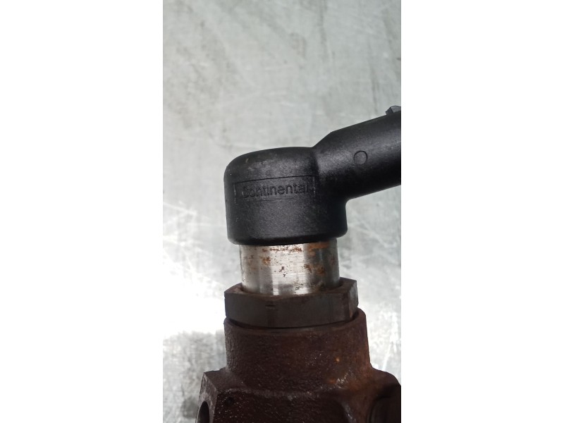 Recambio de inyector para ford tourneo connect 1.8 tdci referencia OEM IAM 7T1Q9F593AB  CONTINENTAL