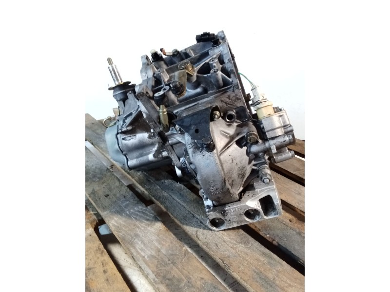 Recambio de caja cambios para citroën xsara (n1) 2.0 hdi 90 referencia OEM IAM 20DL42 5V 3885327 B