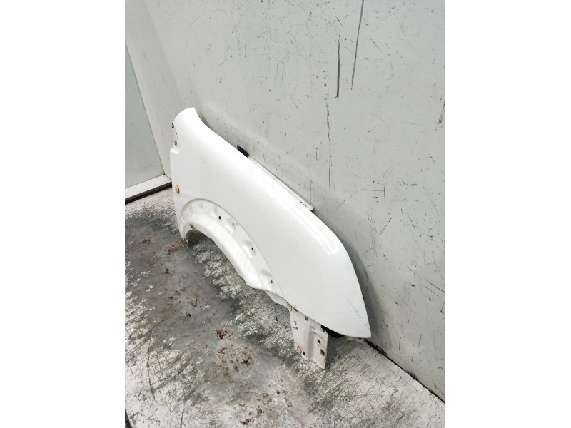 Recambio de aleta delantera derecha para ford tourneo connect 1.8 tdci referencia OEM IAM   2008