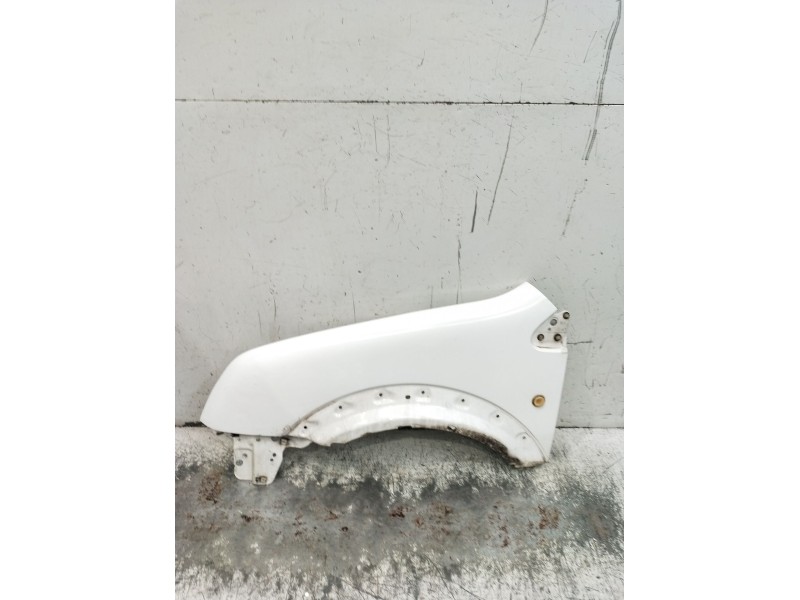 Recambio de aleta delantera izquierda para ford tourneo connect 1.8 tdci referencia OEM IAM  2008 