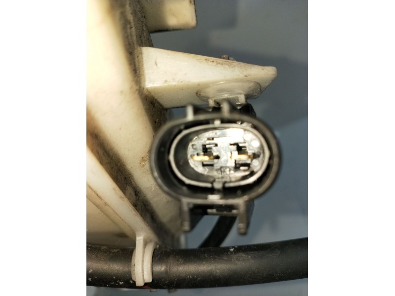 Recambio de electroventilador para toyota aygo (_b4_) 1.0 (kgb40) referencia OEM IAM 163600Q021A  2014