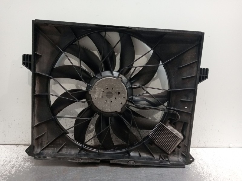 Recambio de electroventilador para mercedes-benz clase m (w164) ml 320 cdi 4-matic (164.122) referencia OEM IAM A1645000093  200