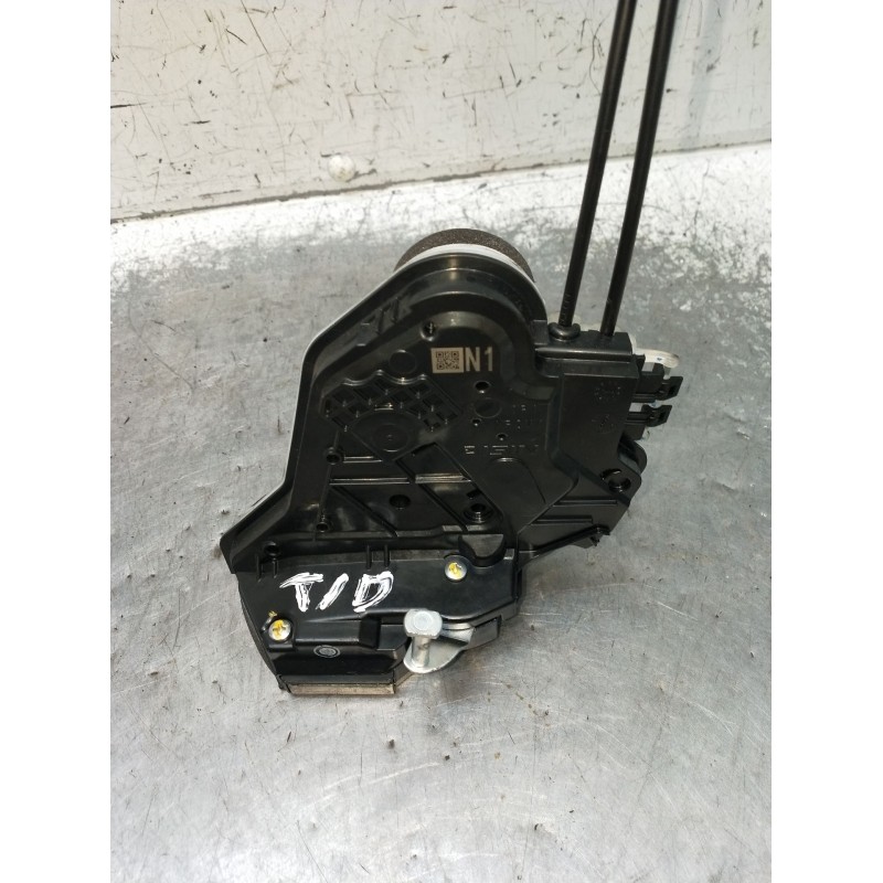 Recambio de motor cierre centralizado trasero derecho para toyota aygo (_b4_) 1.0 (kgb40) referencia OEM IAM  5P 2014