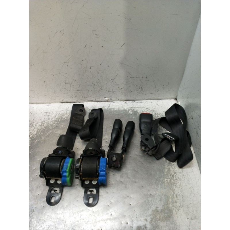Recambio de juego cinturones trasero para jeep gr.cherokee (wj/wg) 3.1 td cat referencia OEM IAM  5P 1999