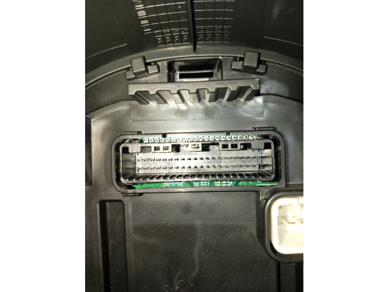 Recambio de cuadro instrumentos para toyota aygo (_b4_) 1.0 (kgb40) referencia OEM IAM 554100H010  2014