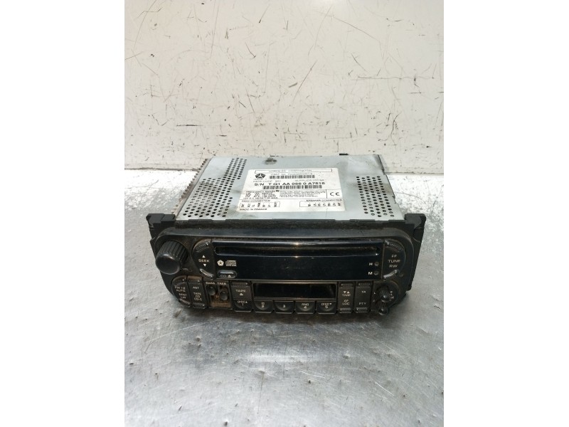 Recambio de sistema audio / radio cd para jeep gr.cherokee (wj/wg) 3.1 td cat referencia OEM IAM P04858543ADA TQ1AA0560A7516 177