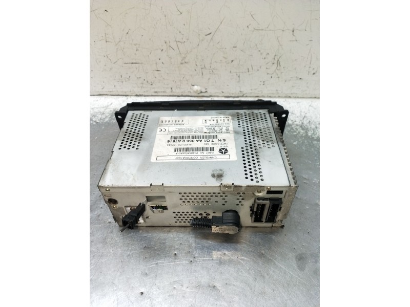 Recambio de sistema audio / radio cd para jeep gr.cherokee (wj/wg) 3.1 td cat referencia OEM IAM P04858543ADA TQ1AA0560A7516 177