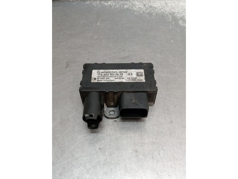 Recambio de caja precalentamiento para mercedes-benz clase b sports tourer (w245) b 200 cdi (245.208) referencia OEM IAM A640153