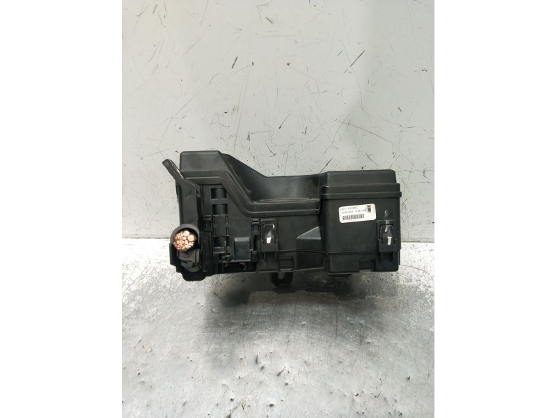 Recambio de modulo electronico para toyota aygo (_b4_) 1.0 (kgb40) referencia OEM IAM 82111HS40  2014