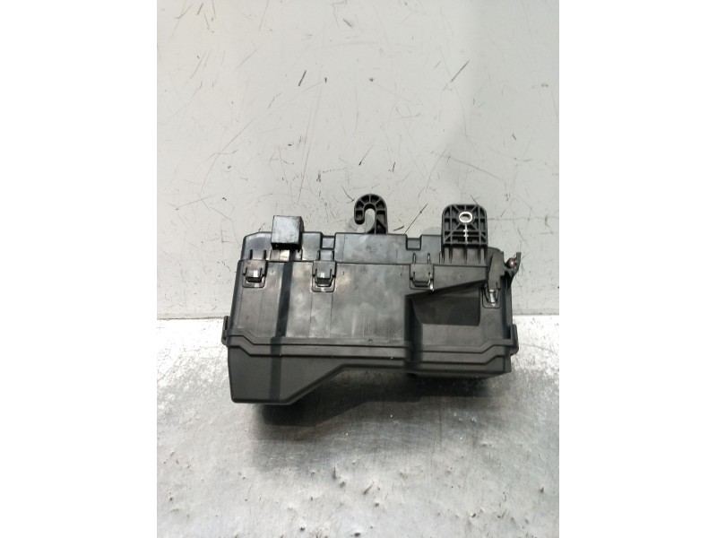Recambio de modulo electronico para toyota aygo (_b4_) 1.0 (kgb40) referencia OEM IAM 82111HS40  2014