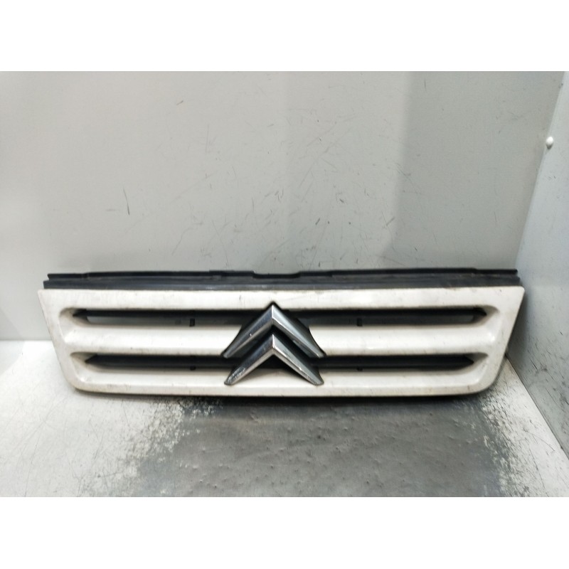 Recambio de rejilla delantera para citroën jumper ii furgoneta (244) 2.0 hdi referencia OEM IAM  VE FOTOS 2002
