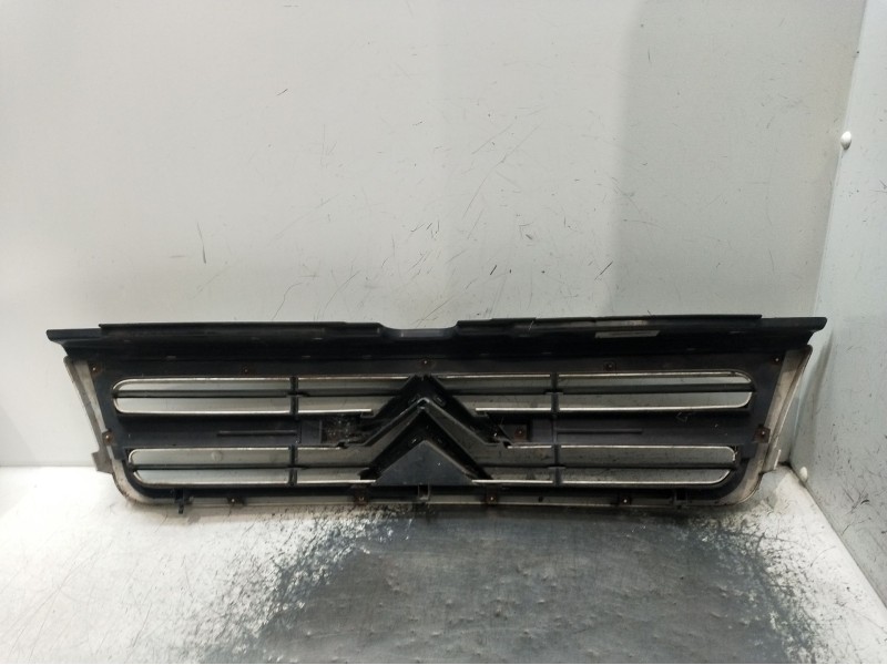Recambio de rejilla delantera para citroën jumper ii furgoneta (244) 2.0 hdi referencia OEM IAM  VE FOTOS 2002