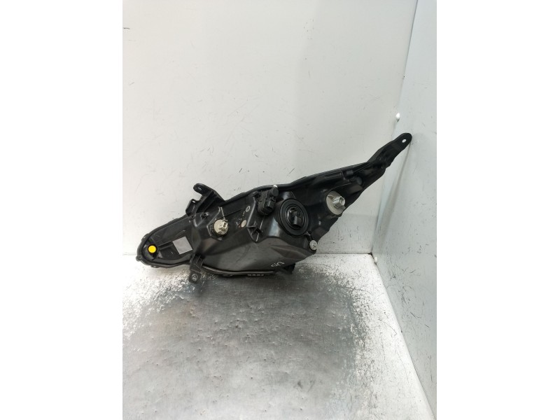 Recambio de faro derecho para toyota aygo (_b4_) 1.0 (kgb40) referencia OEM IAM   2014
