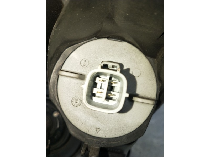 Recambio de faro derecho para toyota aygo (_b4_) 1.0 (kgb40) referencia OEM IAM   2014