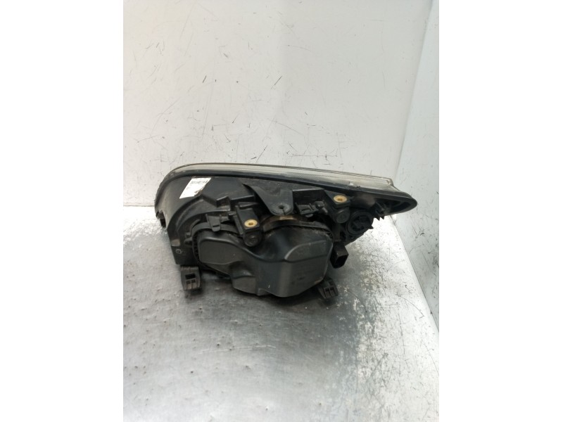 Recambio de faro derecho para ford focus ii (da_, hcp, dp) 1.8 tdci referencia OEM IAM 4M5113W029JD  2005