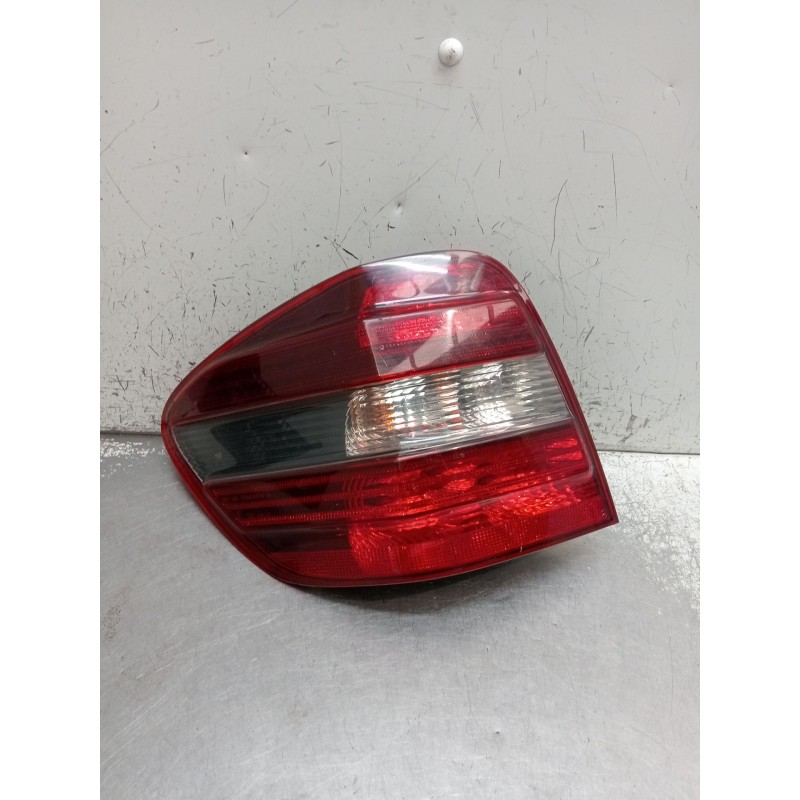 Recambio de piloto trasero izquierdo para mercedes-benz clase m (w164) ml 320 cdi 4-matic (164.122) referencia OEM IAM A16482021