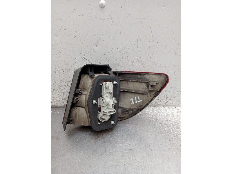 Recambio de piloto trasero izquierdo para mercedes-benz clase b sports tourer (w245) b 200 cdi (245.208) referencia OEM IAM   20