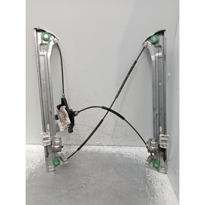 Recambio de elevalunas delantero derecho para mercedes-benz viano (w639) cdi 2.2 (639.811, 639.813, 639.815, 639.711, 639.713) r