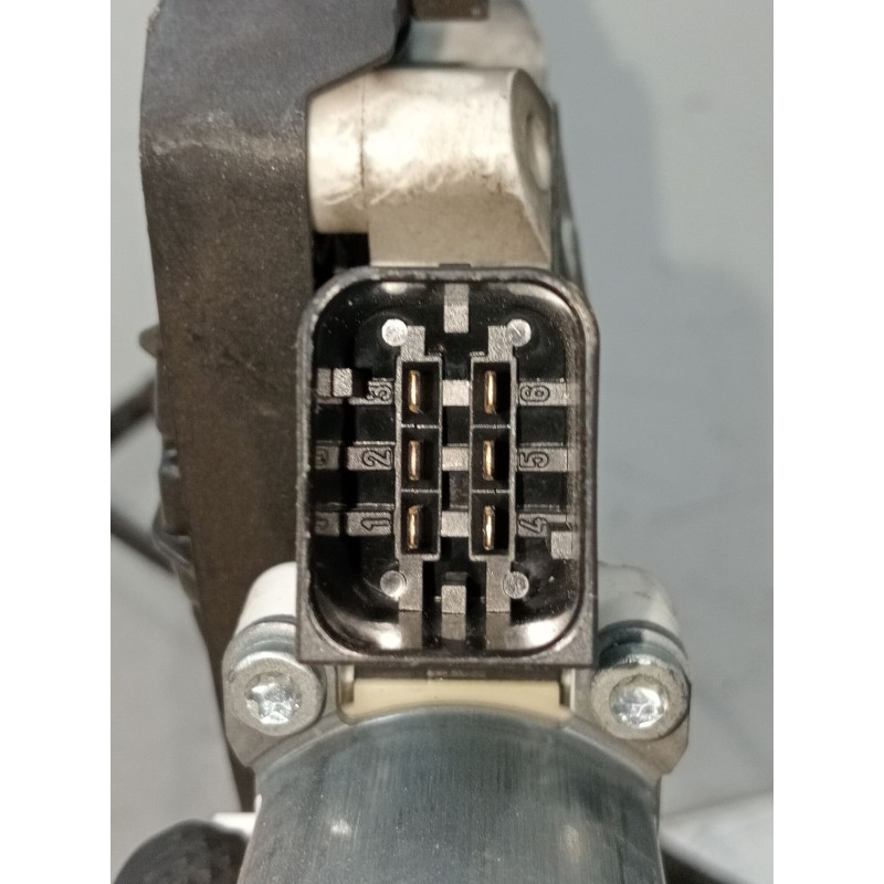 Recambio de elevalunas delantero derecho para mercedes-benz viano (w639) cdi 2.2 (639.811, 639.813, 639.815, 639.711, 639.713) r