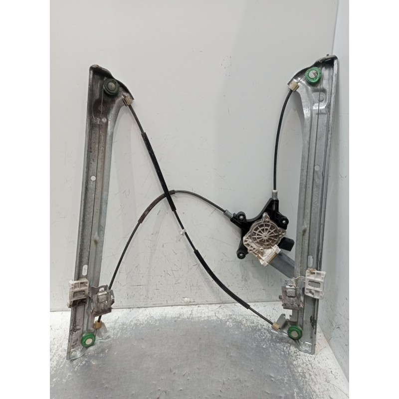 Recambio de elevalunas delantero izquierdo para mercedes-benz viano (w639) cdi 2.2 (639.811, 639.813, 639.815, 639.711, 639.713)